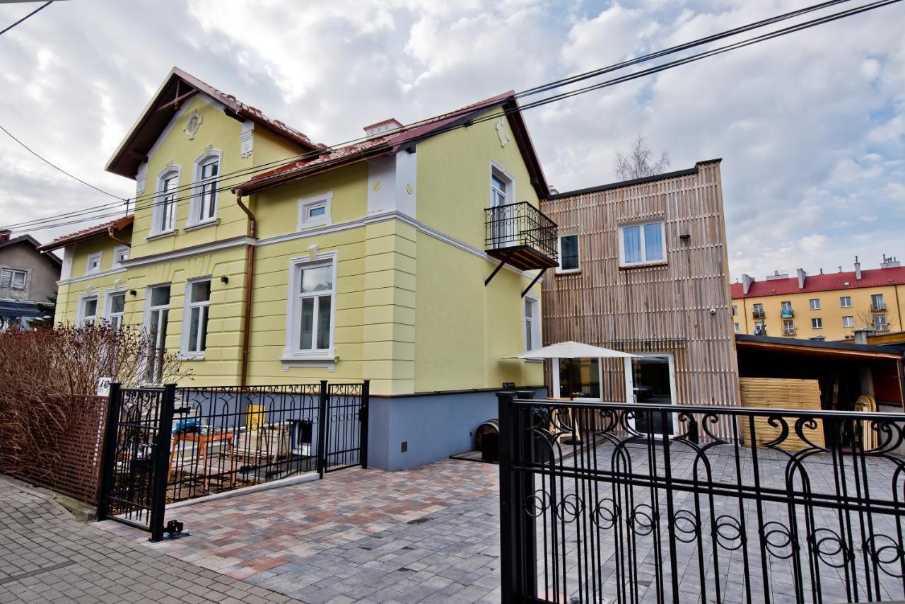 Salon Win Wine Bar & Apartments Jasło Exteriér fotografie
